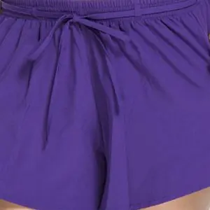 Violet women’s shorts