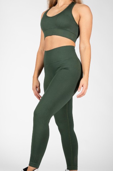 Bulk High Quality Yoga Outfits for Women Activewear Manufacturer in USA,  Australia, Canada, Europe and UAE